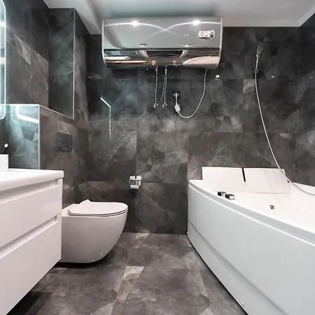 Luxrent Apartments On Lesi Ukrainki - Kiev Exterior photo
