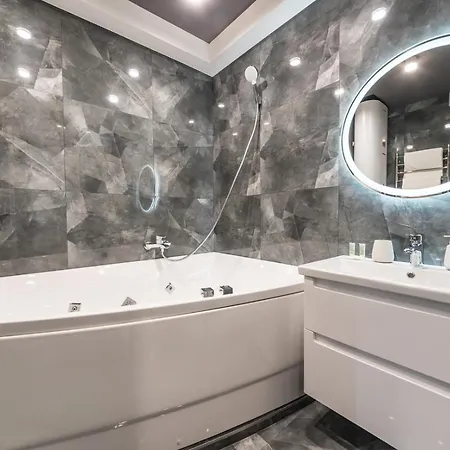 Luxrent Apartments On Lesi Ukrainki - Kiev Exterior photo