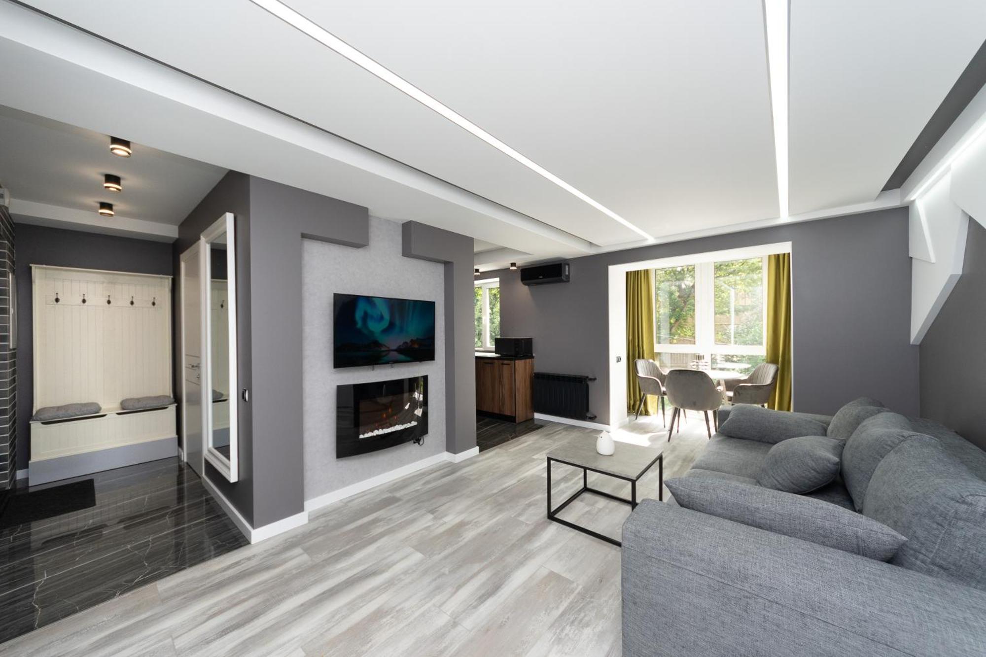 Luxrent On Lesi Ukrainki - Kiev