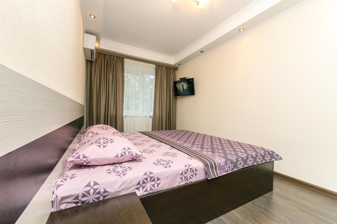 Luxrent On Lesi Ukrainki - 公寓 Kiev