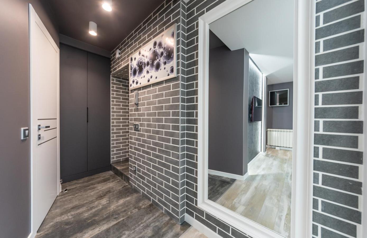 公寓 Luxrent On Lesi Ukrainki - Kiev