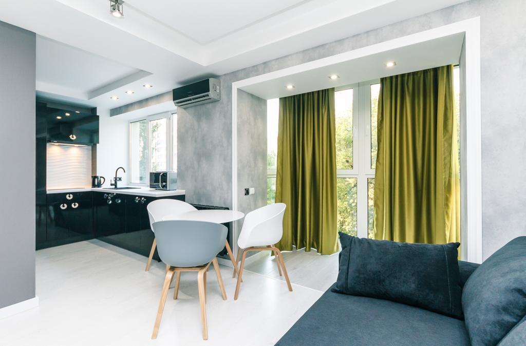 Luxrent On Lesi Ukrainki - 公寓 Kiev